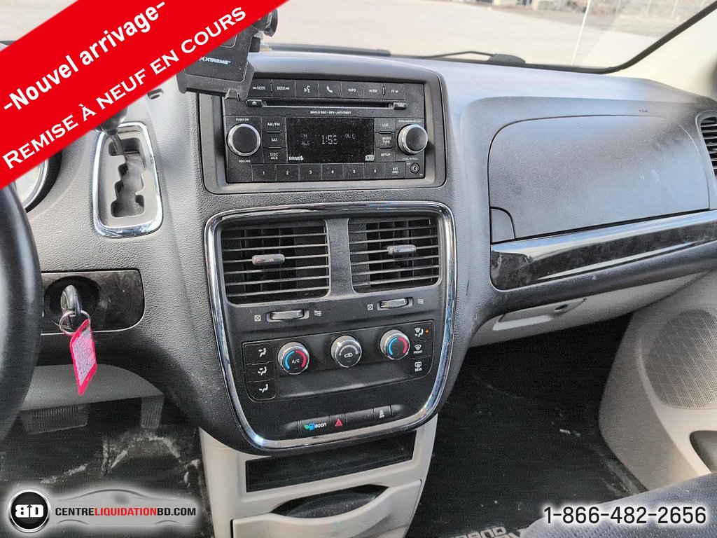 Dodge Grand Caravan SXT 2014 à Granby, Québec - 10 - w1024h768px