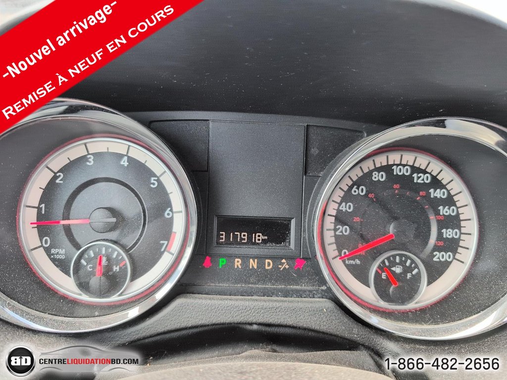 Dodge Grand Caravan SXT 2014 à Granby, Québec - 9 - w1024h768px