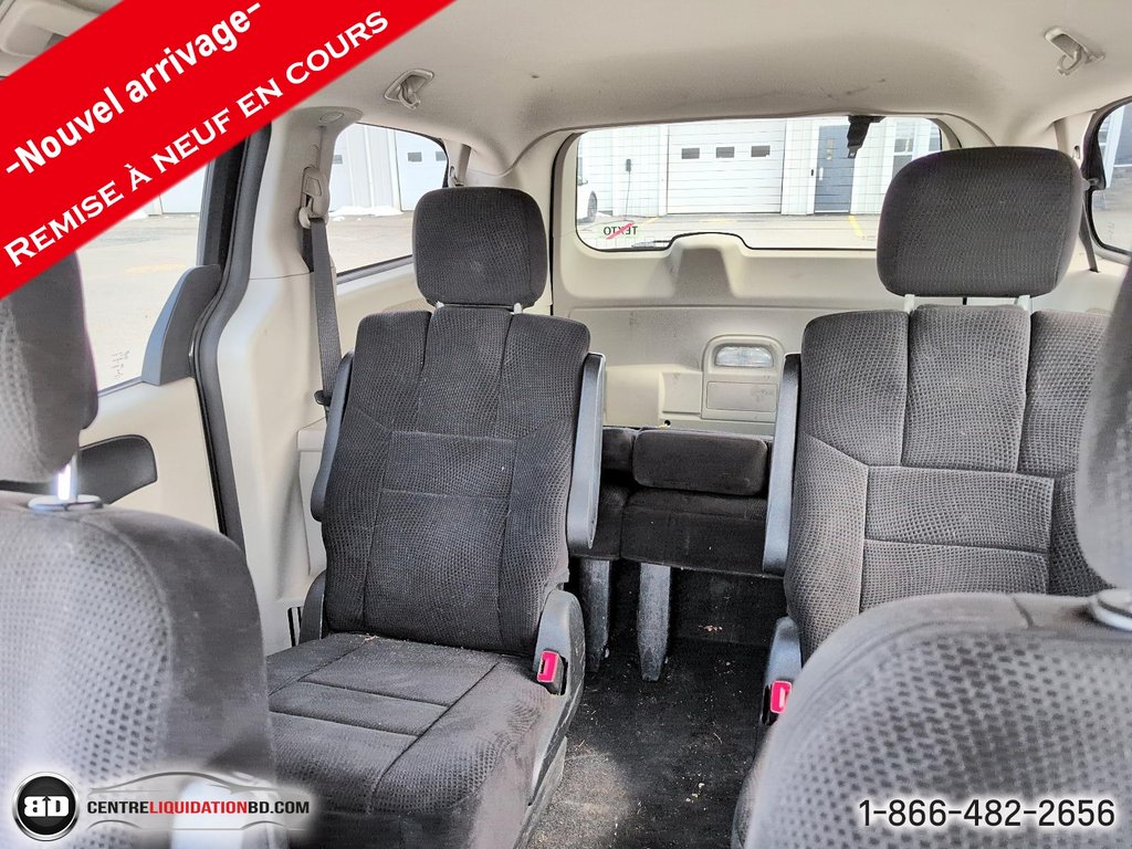 Dodge Grand Caravan SXT 2014 à Granby, Québec - 11 - w1024h768px