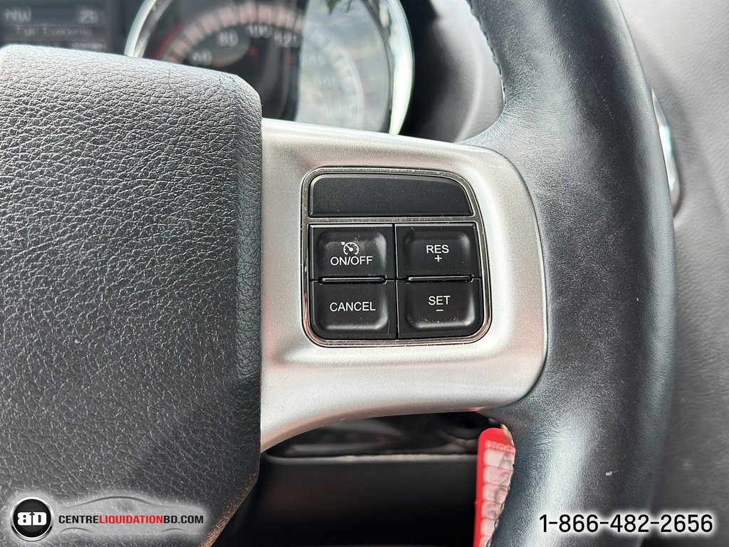 2016 Dodge Grand Caravan in Granby, Quebec - 20 - w1024h768px