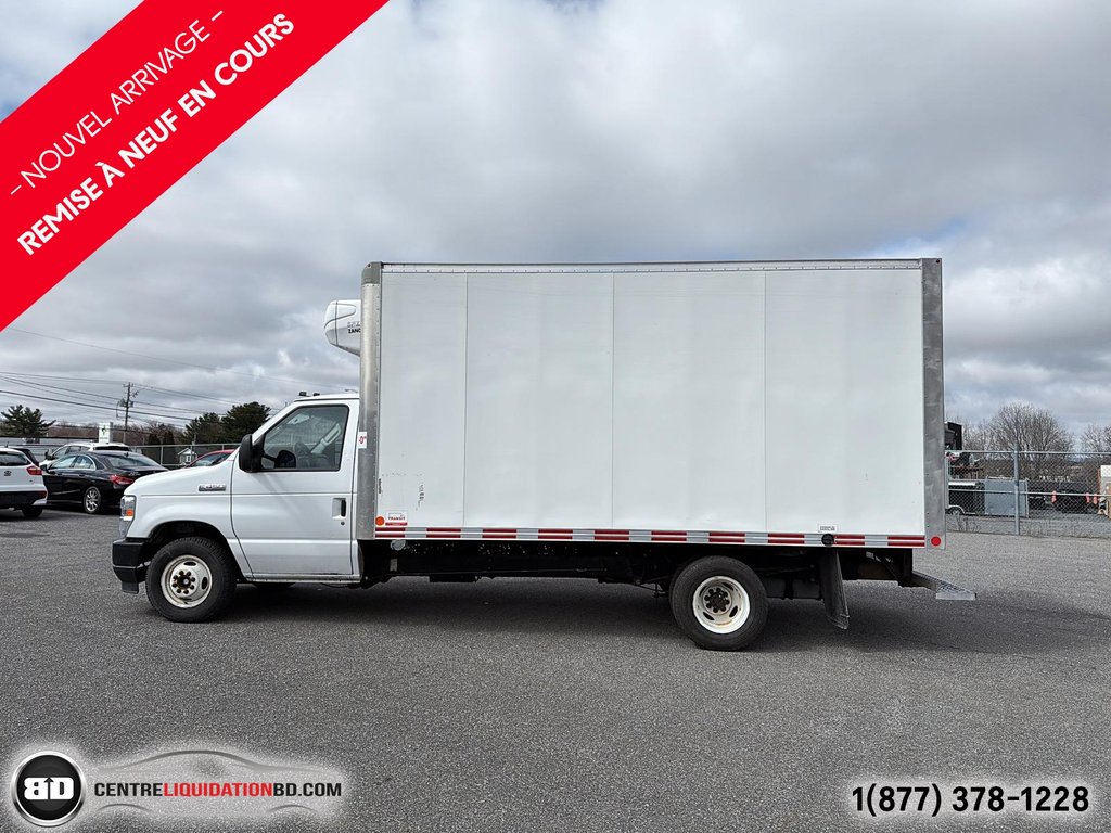 Ford E-Series Cutaway E450 7.3L ESSENCE REEFER ZANOTTI 14P 2023 à Granby, Québec - 11 - w1024h768px