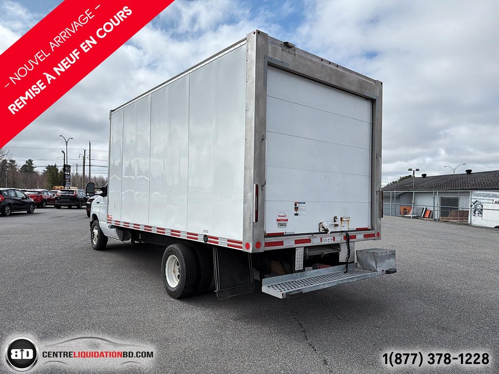 Ford E-Series Cutaway E450 7.3L ESSENCE REEFER ZANOTTI 14P 2023 à Granby, Québec - 10 - w1024h768px