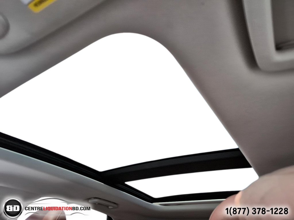 2016 Ford Edge Titanium AWD in Granby, Quebec - 22 - w1024h768px