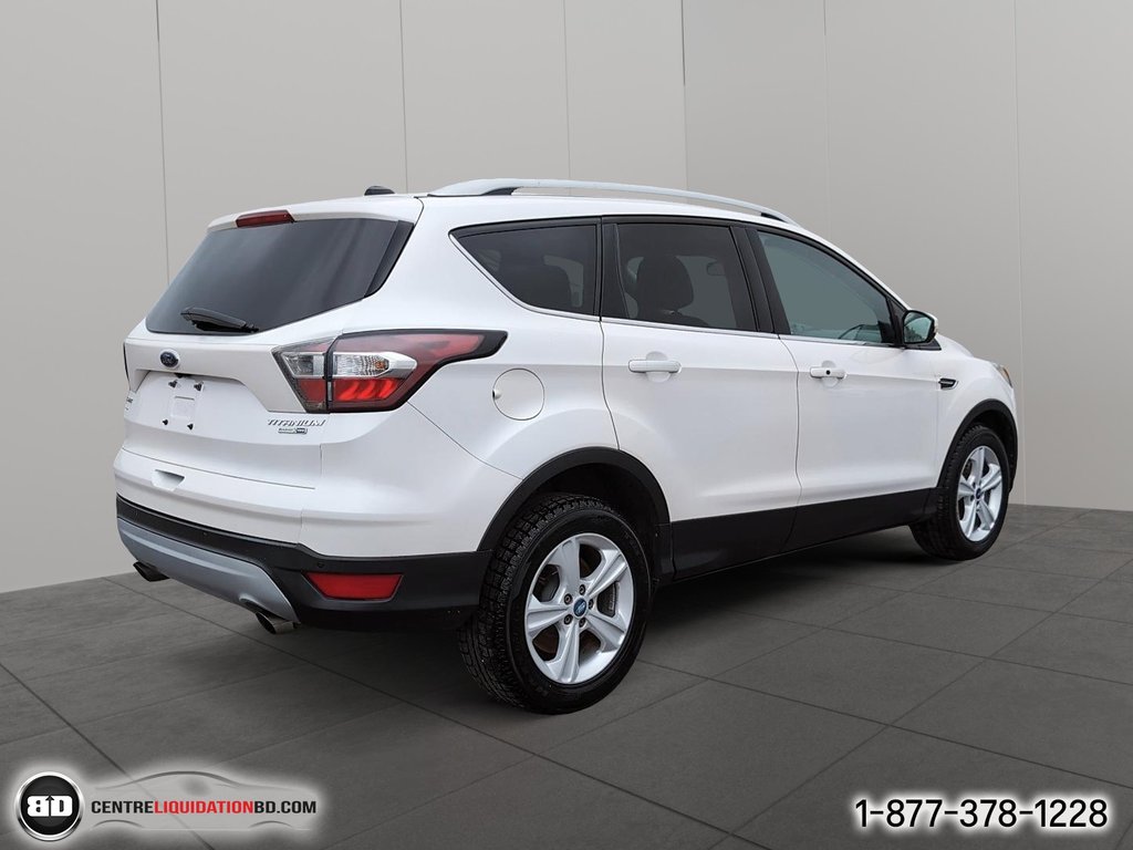 2017 Ford Escape Titanium AWD in Granby, Quebec - 6 - w1024h768px