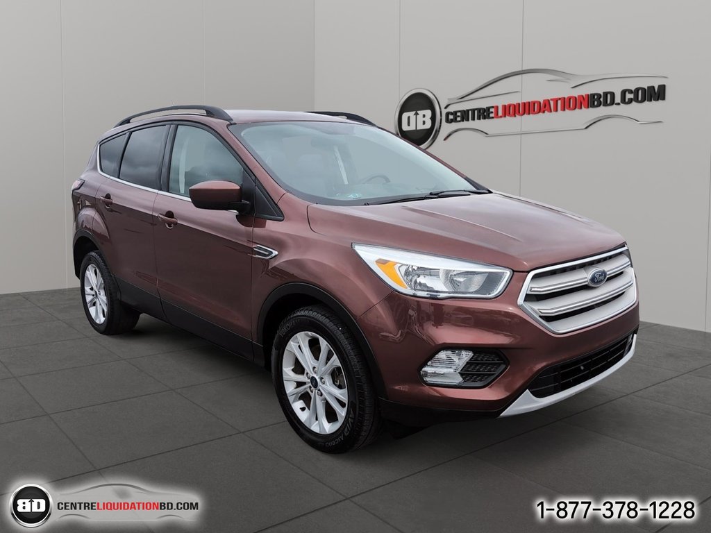 Ford Escape SE 2018 à Granby, Québec - 3 - w1024h768px