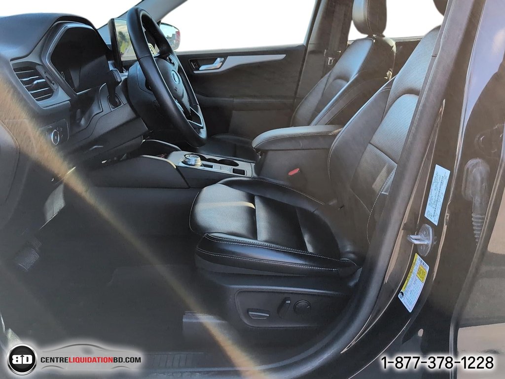 2023 Ford Escape Platinum in Granby, Quebec - 11 - w1024h768px