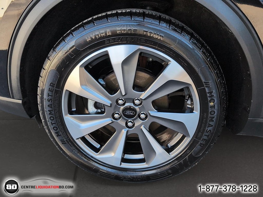 2023 Ford Escape Platinum in Granby, Quebec - 10 - w1024h768px