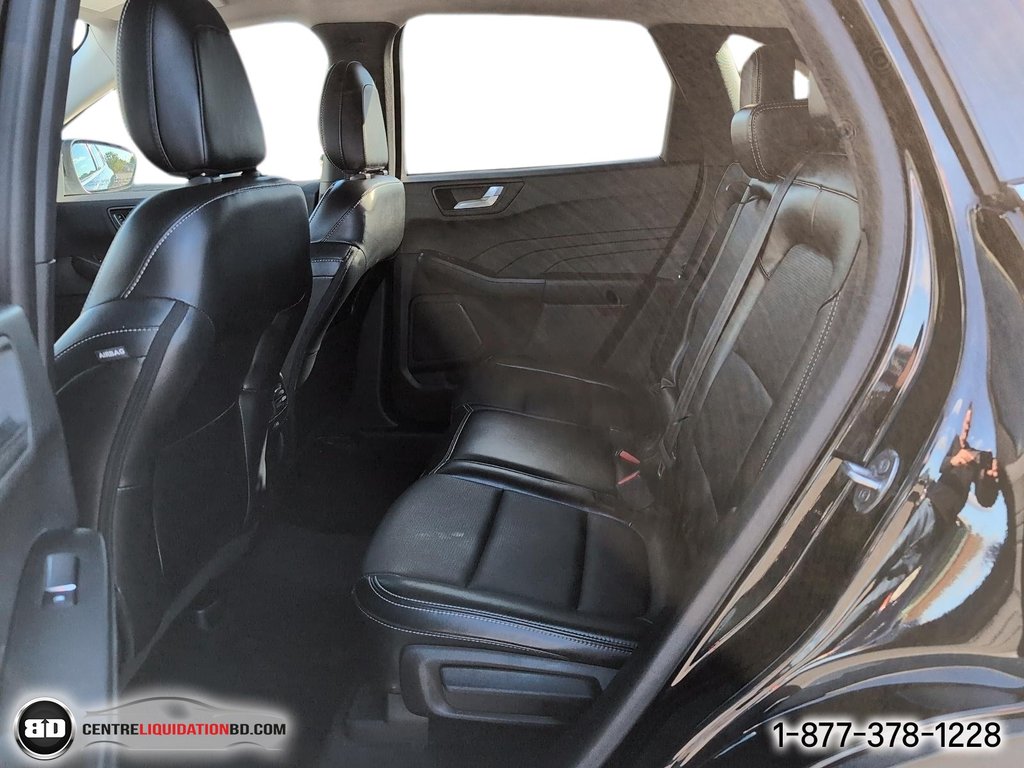 2023 Ford Escape Platinum in Granby, Quebec - 12 - w1024h768px