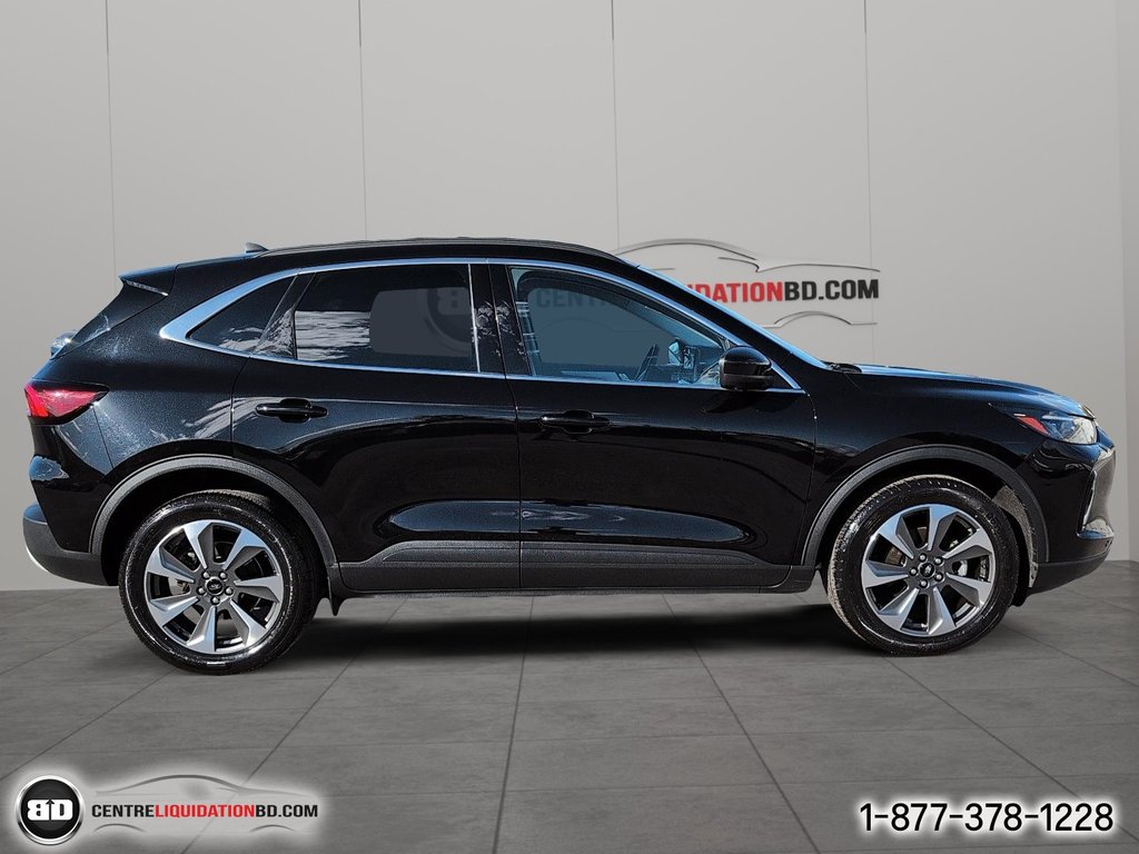 2023 Ford Escape Platinum in Granby, Quebec - 4 - w1024h768px