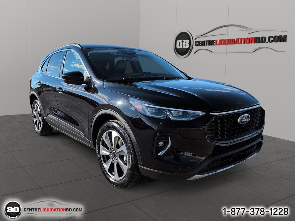 2023 Ford Escape Platinum in Granby, Quebec - 3 - w1024h768px
