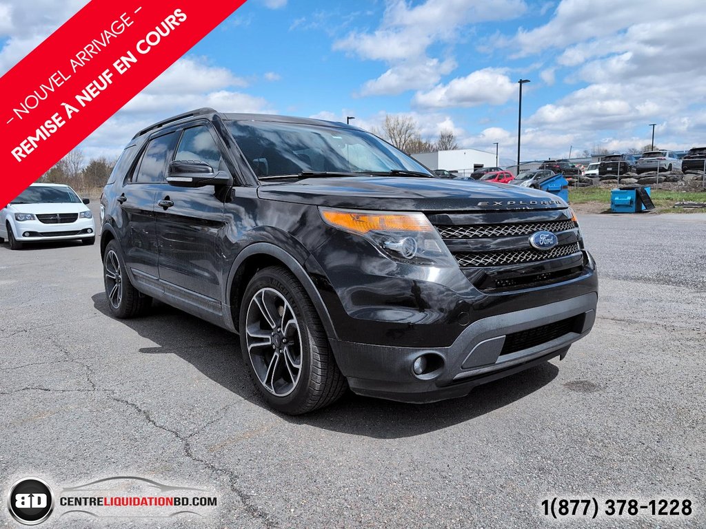 2015 Ford Explorer Sport AWD TOIT OUVRANT in Granby, Quebec - 2 - w1024h768px