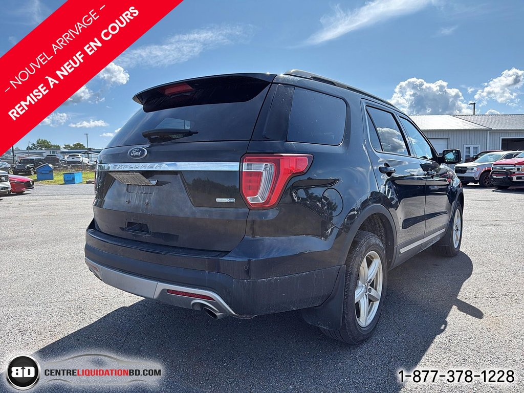 2017 Ford Explorer XLT 2.3L ECOBOOST AWD in Granby, Quebec - 8 - w1024h768px