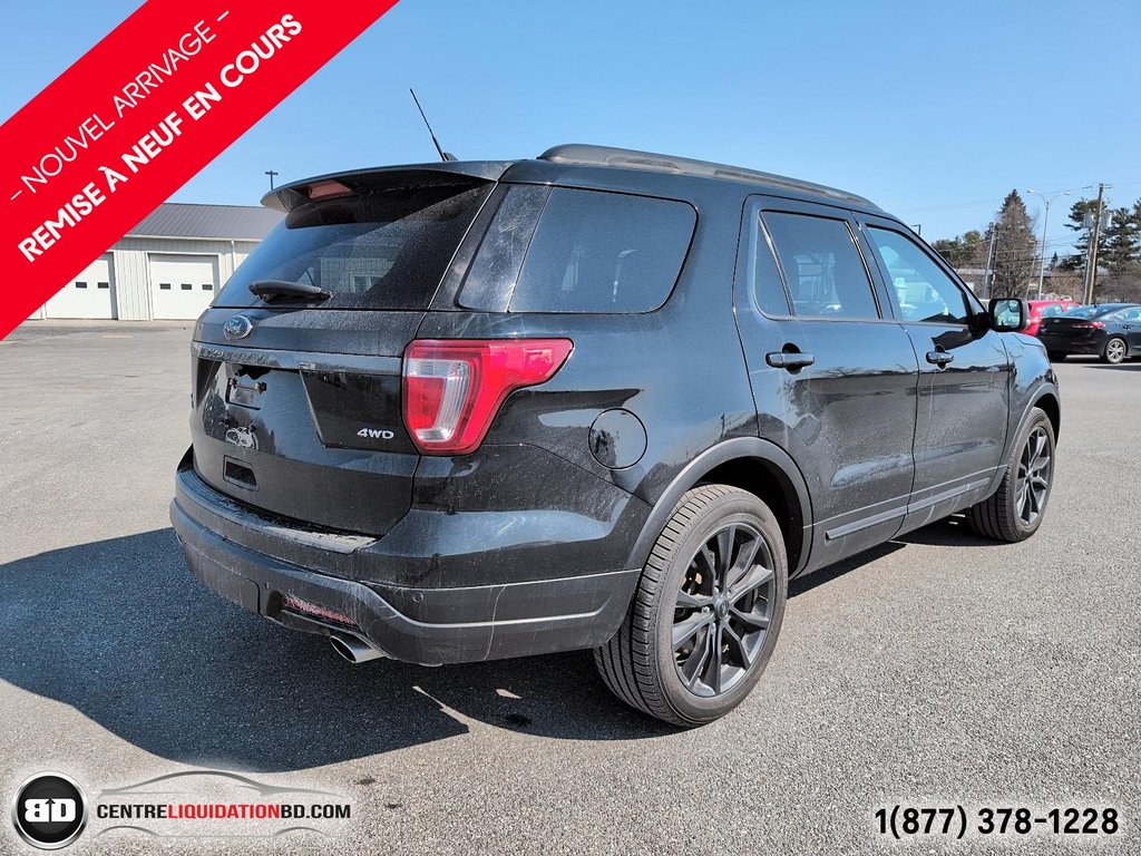 Ford Explorer XLT V6 3.5L 4WD 7 PASSAGERS 2018 à Granby, Québec - 4 - w1024h768px
