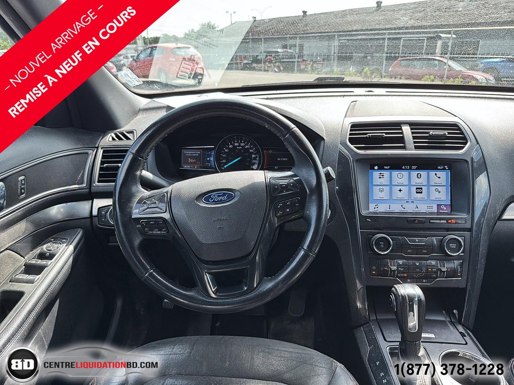 Ford Explorer XLT AWD 7 PASSAGERS 2018 à Granby, Québec - 12 - w1024h768px