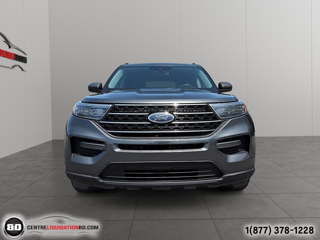 2020 Ford Explorer XLT AWD 7 PASSAGERS in Granby, Quebec - 2 - w1024h768px