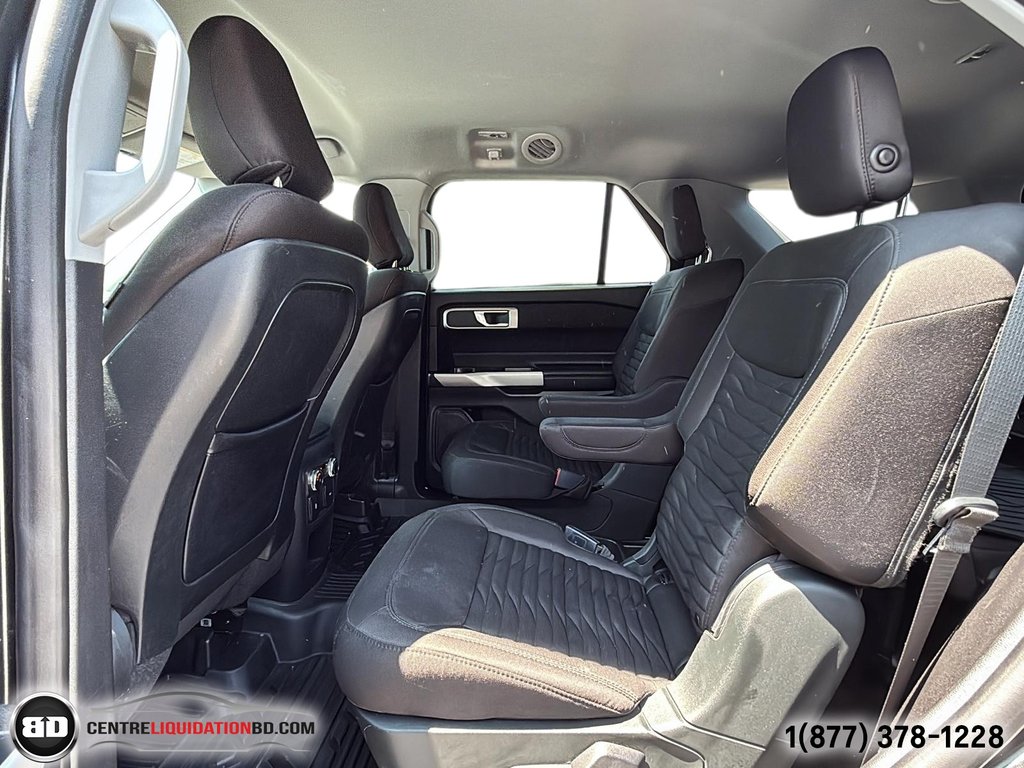 2020 Ford Explorer XLT AWD 7 PASSAGERS in Granby, Quebec - 14 - w1024h768px