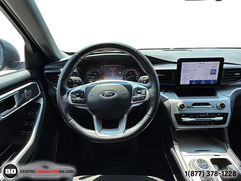 2020 Ford Explorer XLT AWD 7 PASSAGERS in Granby, Quebec - 16 - w1024h768px
