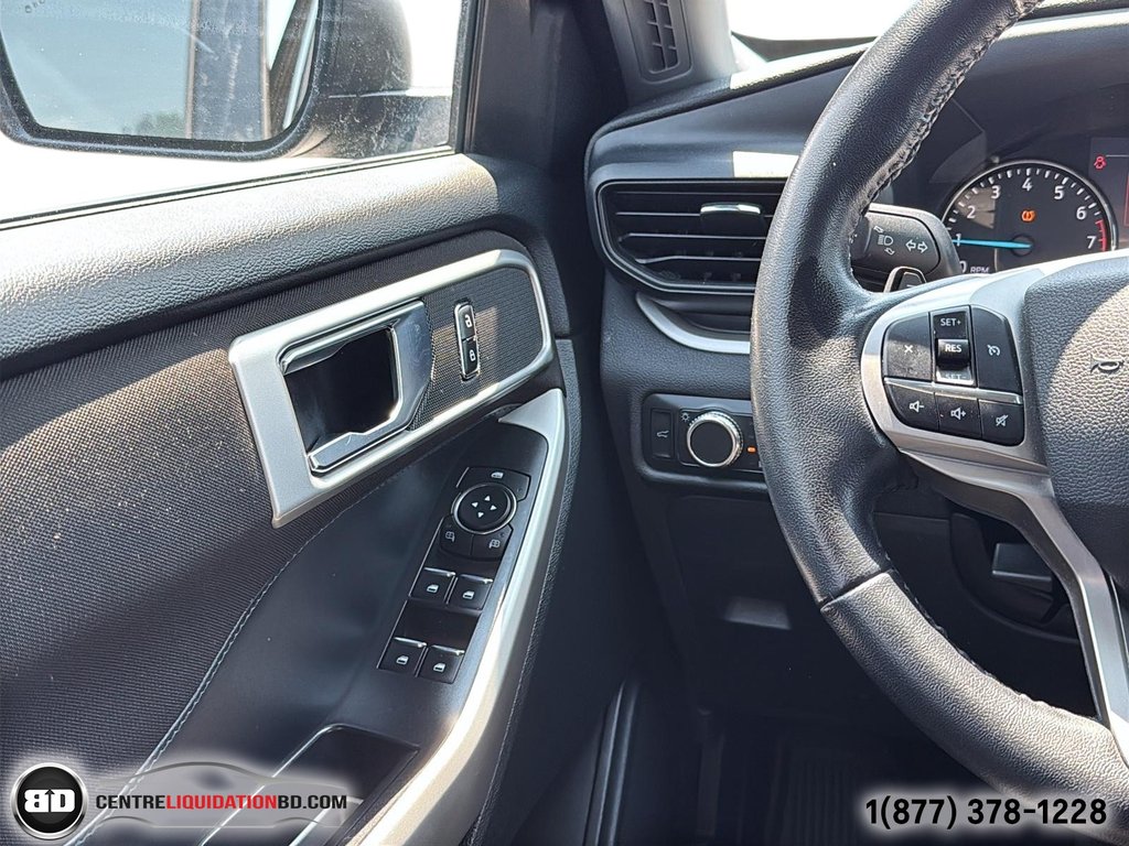 2020 Ford Explorer XLT AWD 7 PASSAGERS in Granby, Quebec - 17 - w1024h768px