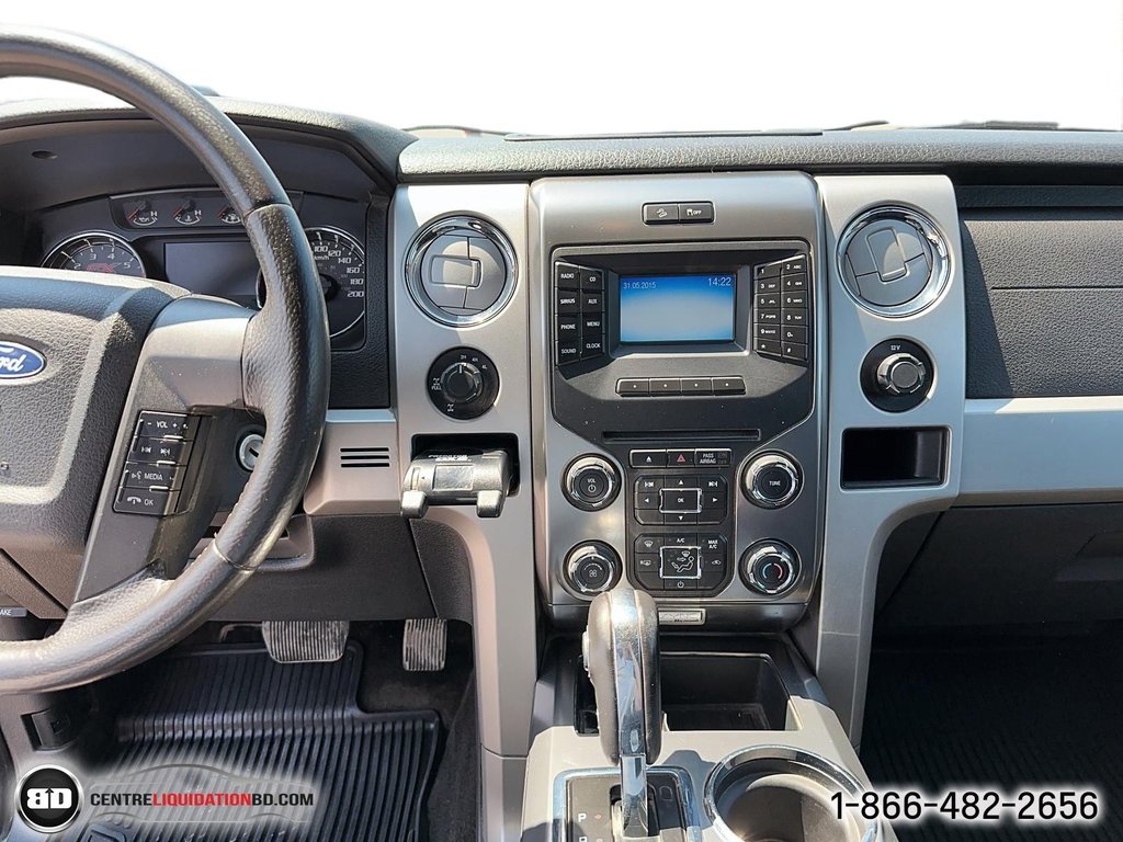 2014  F-150 4WD SUPER CAB 133'' WB Boite 6 pied in Granby, Quebec - 12 - w1024h768px