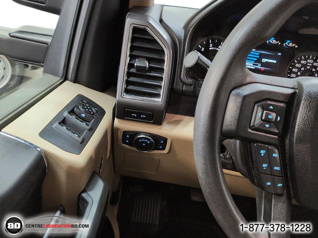 Ford F-150 XLT 4X4 V6 3.5L CAB DOUBLE BOÎTE 8P 2016 à Granby, Québec - 15 - w1024h768px