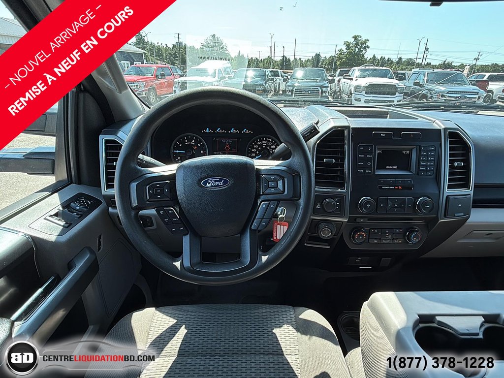 2017 Ford F-150 SUPERCREW V8 5.0L XLT XTR BOÎTE 6.5P in Granby, Quebec - 14 - w1024h768px