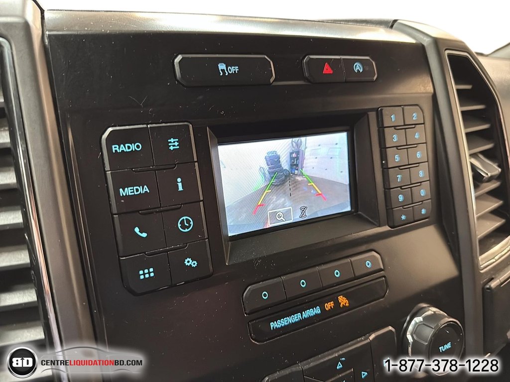 Ford F-150 XLT XTR 4X4 2018 à Granby, Québec - 25 - w1024h768px