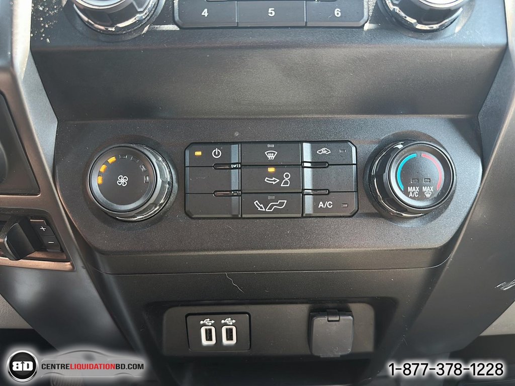2019 Ford F-150 XLT SUPERCREW V8 5.0L in Granby, Quebec - 18 - w1024h768px