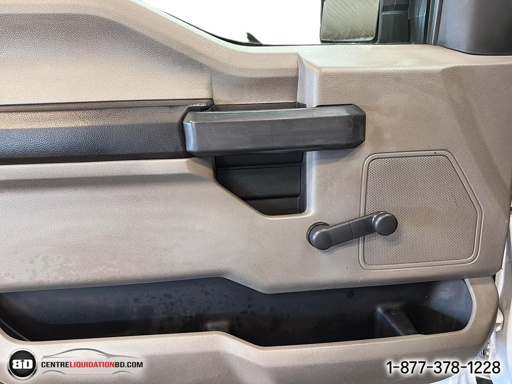 Ford F-150 XL 2020 à Granby, Québec - 17 - w1024h768px