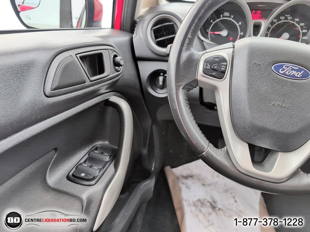 Ford Fiesta Titanium AUTOMATIQUE SIEGES CHAUFFANTS (BAS KM) 2013 à Granby, Québec - 17 - w1024h768px