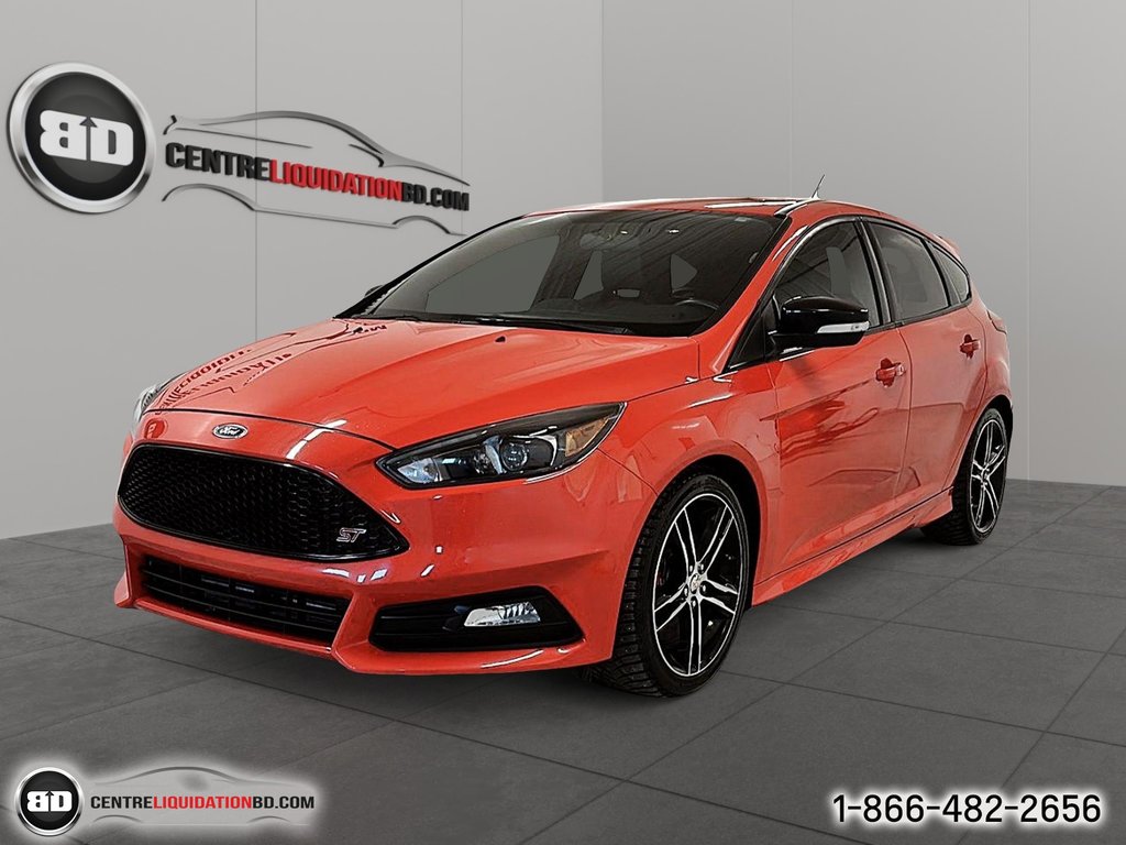 Focus ST 2016 à Granby, Québec - 1 - w1024h768px