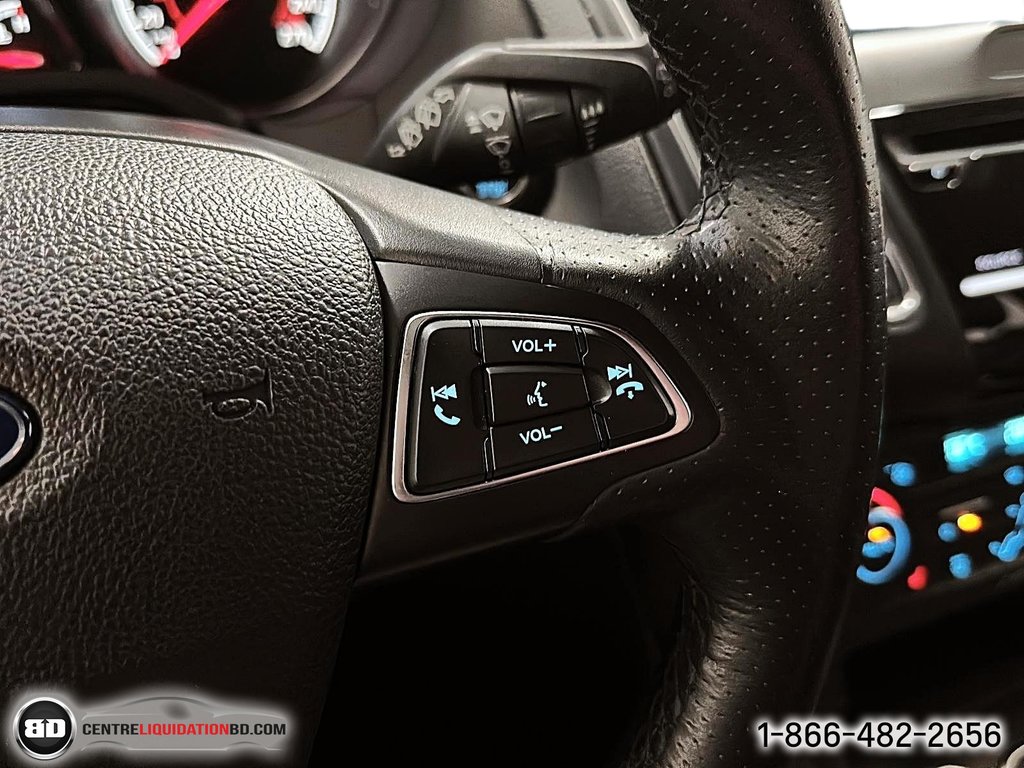 2016 Ford Focus in Granby, Quebec - 18 - w1024h768px