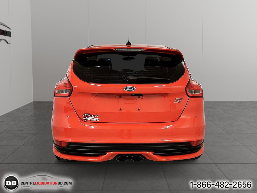 2016 Ford Focus in Granby, Quebec - 5 - w1024h768px