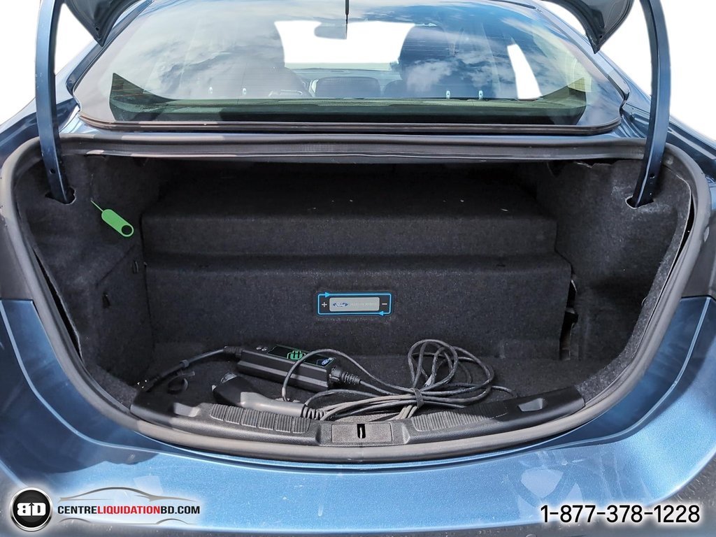 2018 Ford Fusion Energi SE in Granby, Quebec - 9 - w1024h768px