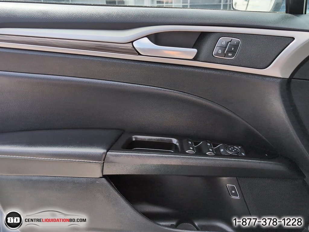 2018 Ford Fusion Energi SE in Granby, Quebec - 14 - w1024h768px