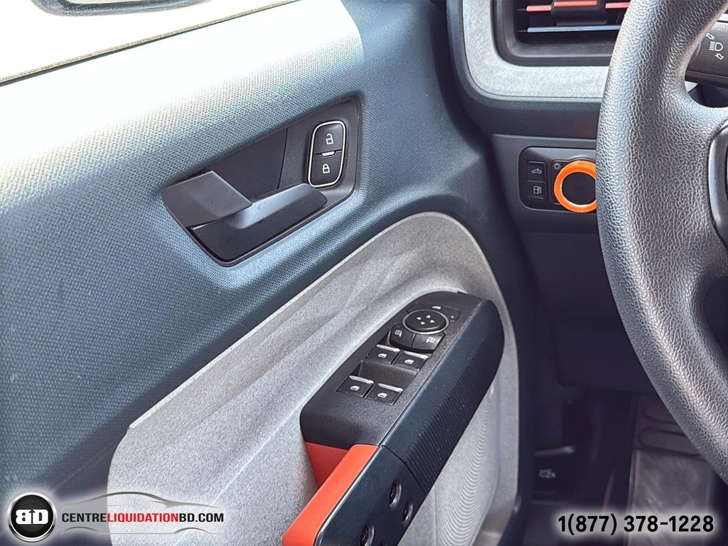 2023 Ford Maverick XLT FX2 HYBRID in Granby, Quebec - 17 - w1024h768px