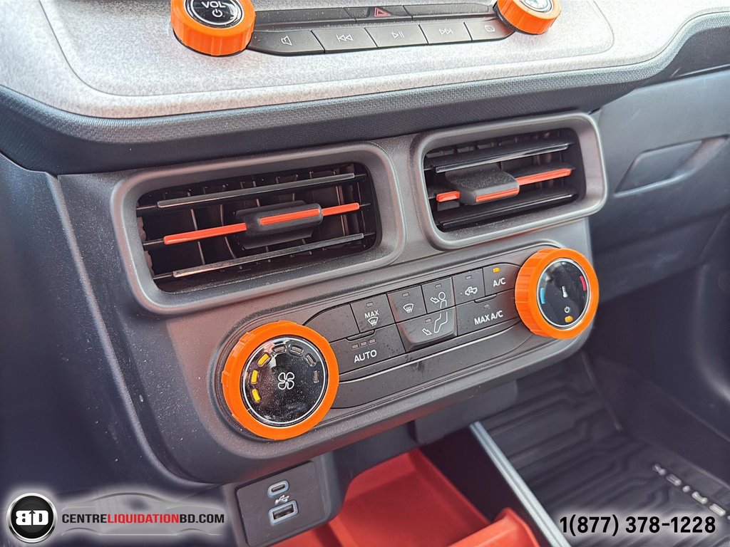 2023 Ford Maverick XLT FX2 HYBRID in Granby, Quebec - 21 - w1024h768px
