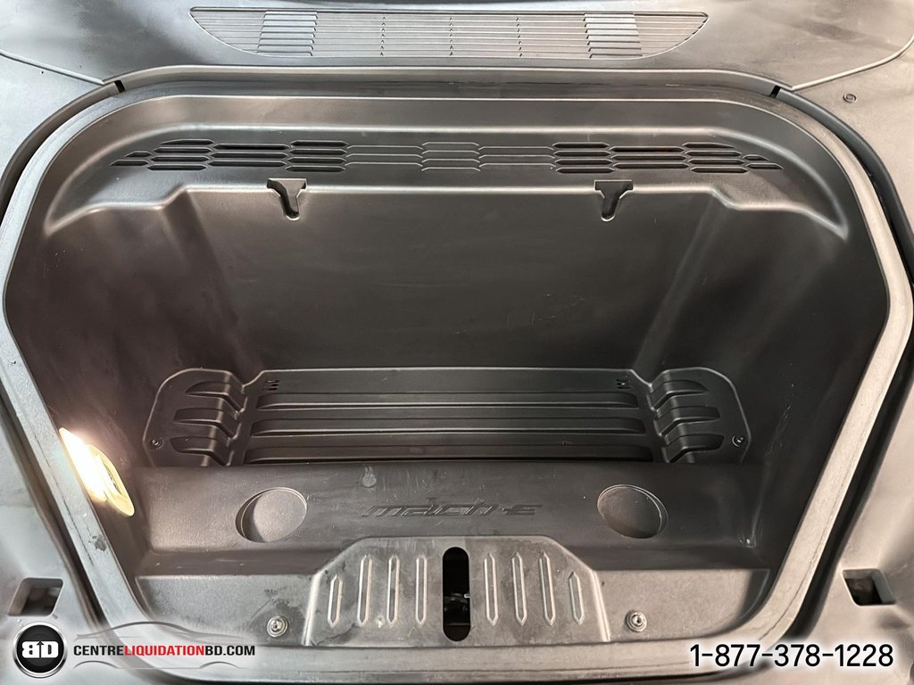 2023 Ford Mustang Mach-E SELECT AWD in Granby, Quebec - 13 - w1024h768px