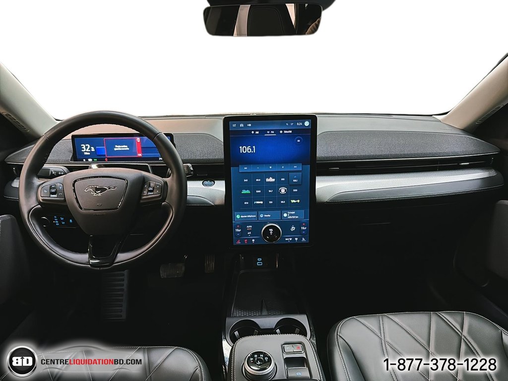 2023 Ford Mustang Mach-E SELECT AWD in Granby, Quebec - 17 - w1024h768px