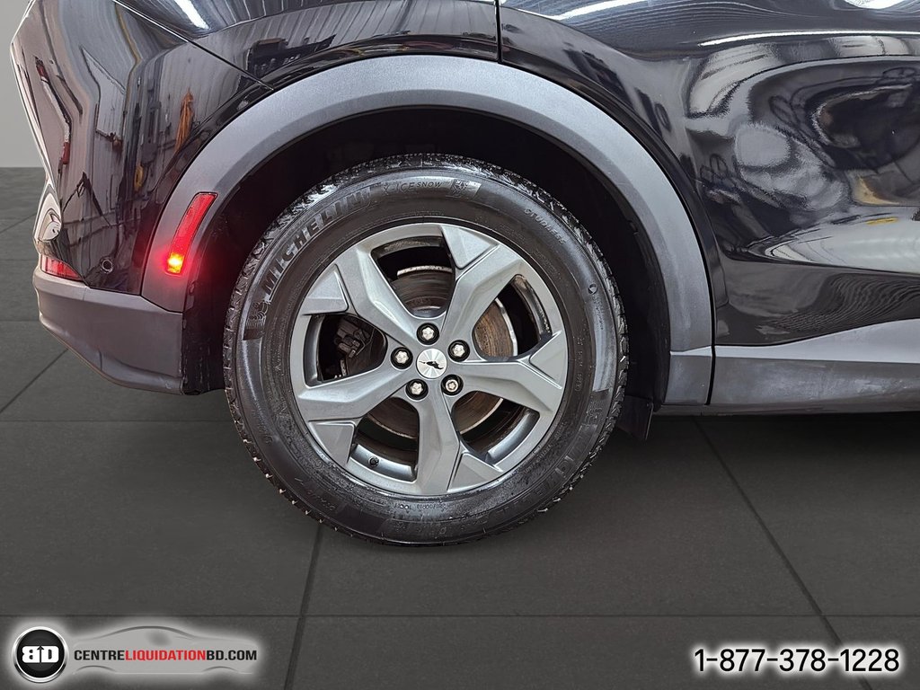 2023 Ford Mustang Mach-E SELECT AWD in Granby, Quebec - 12 - w1024h768px