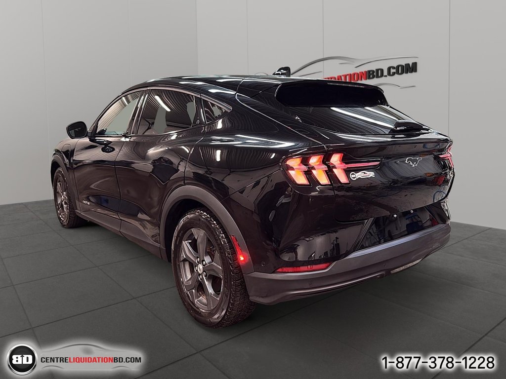 2023 Ford Mustang Mach-E SELECT AWD in Granby, Quebec - 8 - w1024h768px