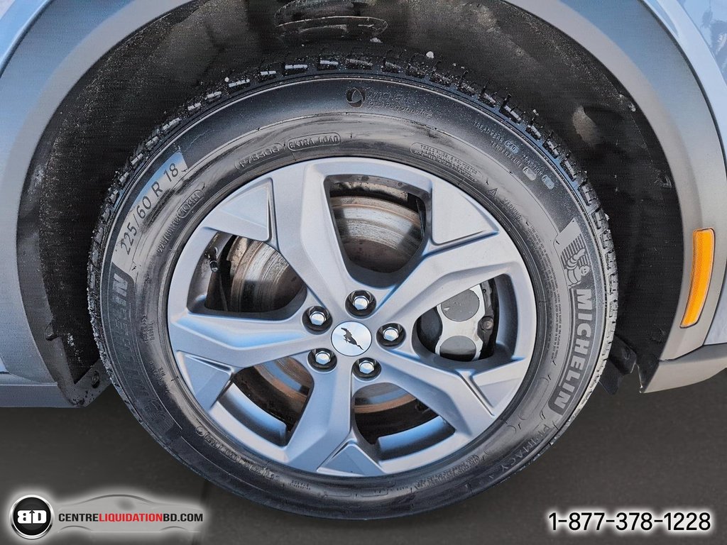 Ford Mustang Mach-E Select AWD 2023 à Granby, Québec - 12 - w1024h768px