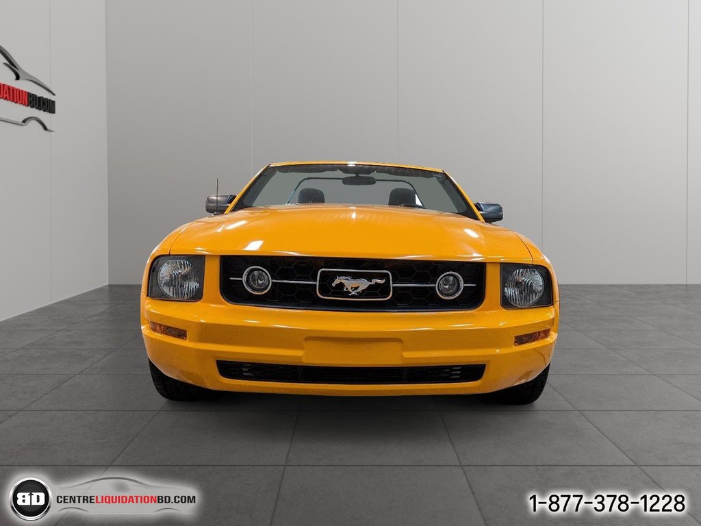 2008 Ford Mustang DECAPOTABLE V6 4.0L AUTOMATIQUE (BAS KM) in Granby, Quebec - 2 - w1024h768px