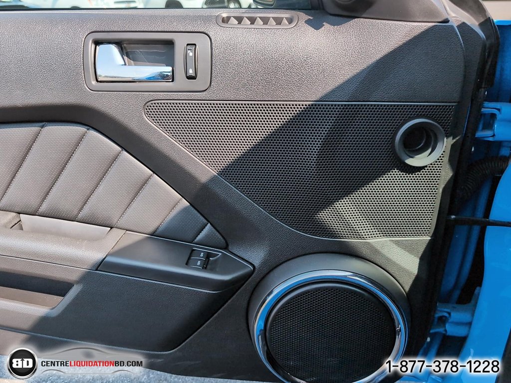 Ford Mustang PREMIUM V6 2013 à Granby, Québec - 14 - w1024h768px
