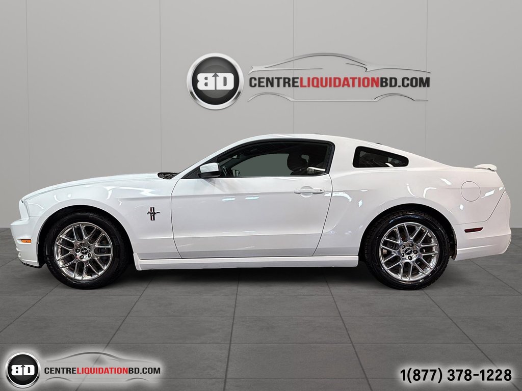 2013 Ford Mustang V6 in Granby, Quebec - 9 - w1024h768px