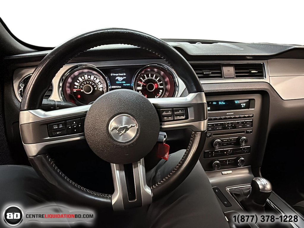 2013 Ford Mustang V6 in Granby, Quebec - 14 - w1024h768px