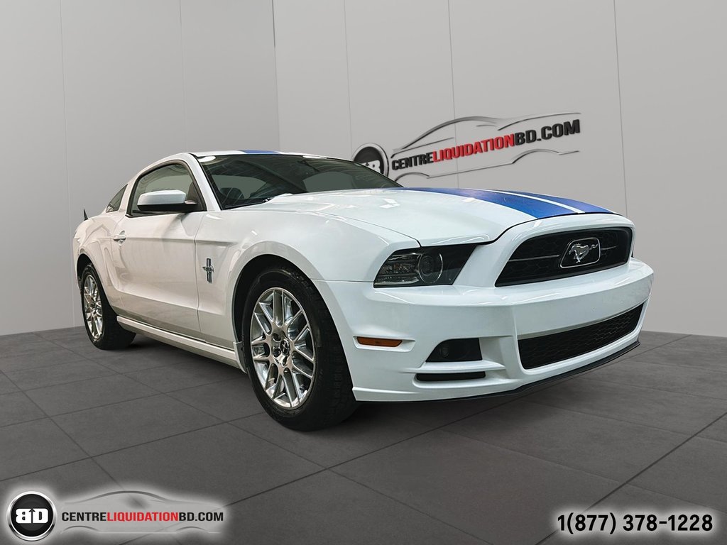 2013 Ford Mustang V6 in Granby, Quebec - 3 - w1024h768px