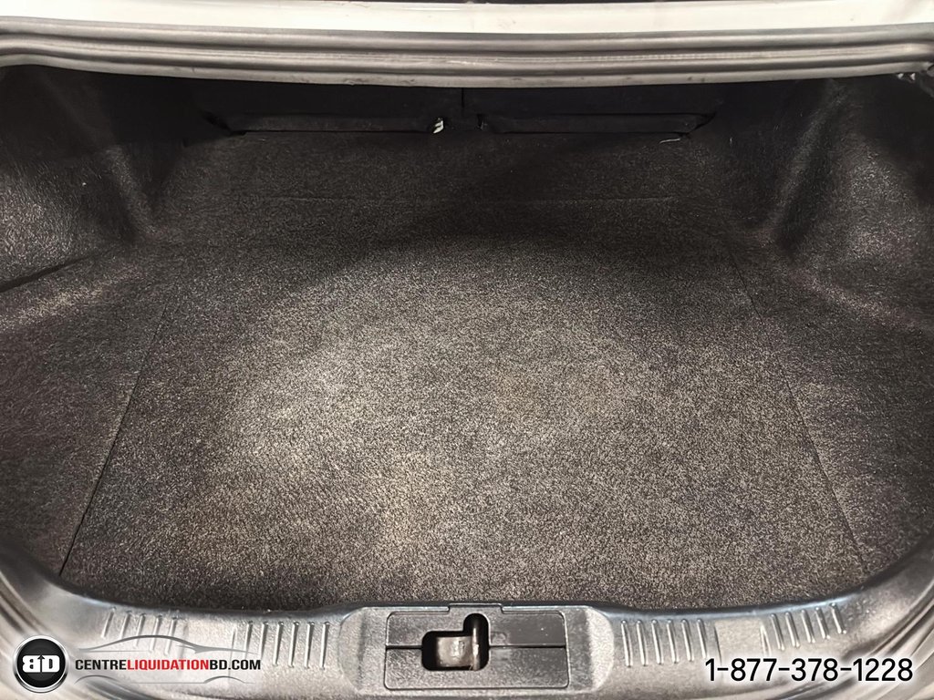 2015 Ford Mustang GT Premium in Granby, Quebec - 11 - w1024h768px