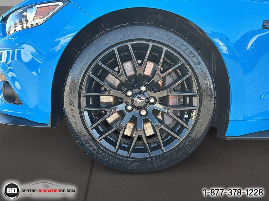 2017 Ford Mustang in Granby, Quebec - 10 - w1024h768px