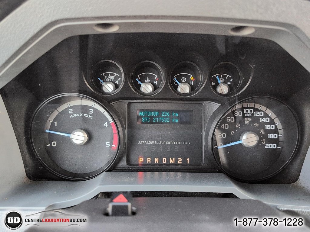 Ford Super Duty F-250 SRW XL DIESEL POWER STROKE 6.7L SUPERCAB BOITE LONGUE 2011 à Granby, Québec - 16 - w1024h768px