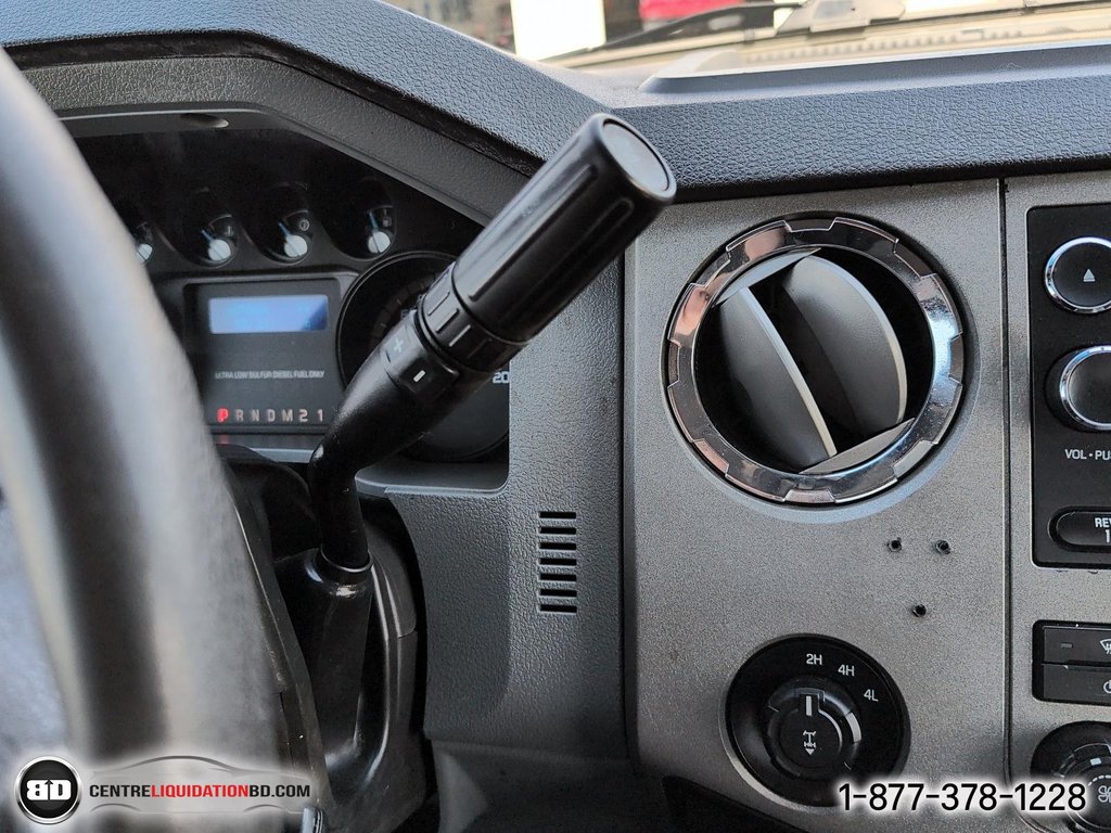 Ford Super Duty F-250 SRW XL DIESEL POWER STROKE 6.7L SUPERCAB BOITE LONGUE 2011 à Granby, Québec - 18 - w1024h768px